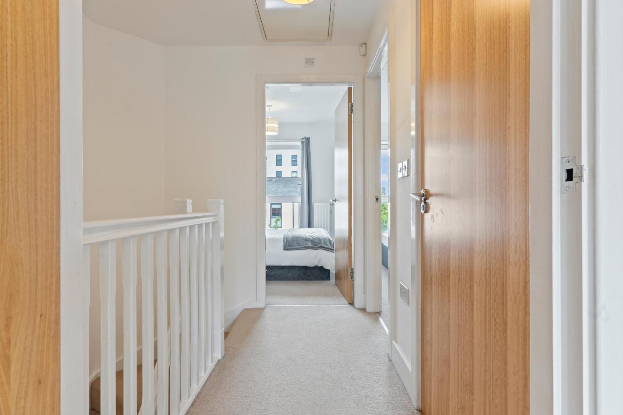 Apartment Spacious And Comfy 3 Bedroom House In Centre Birmingham