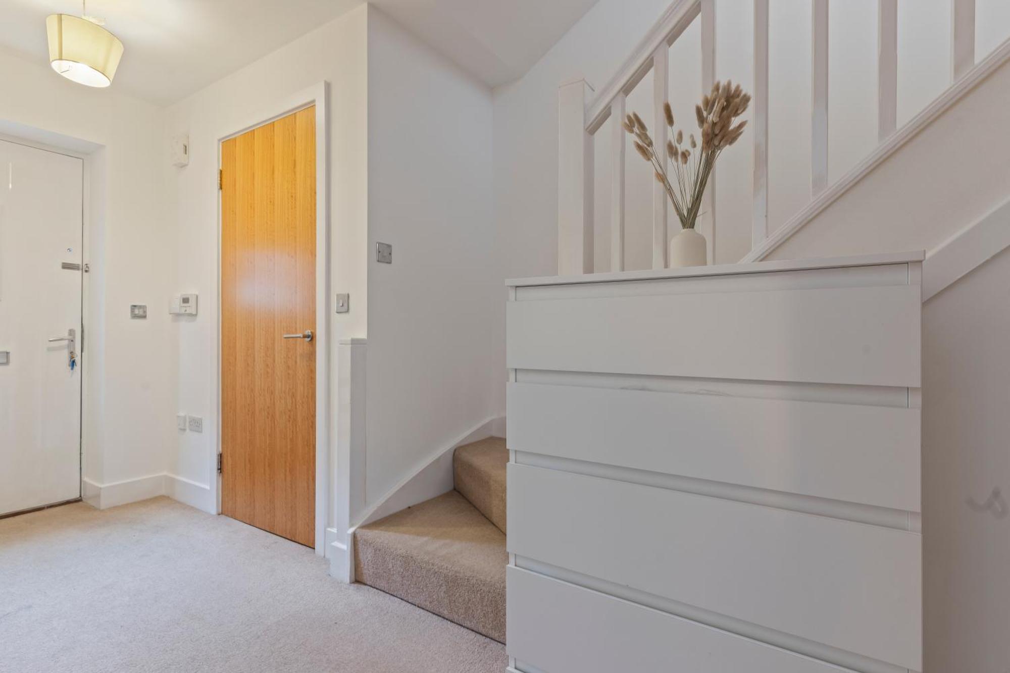 Spacious And Comfy 3 Bedroom House In Centre Apartment Birmingham