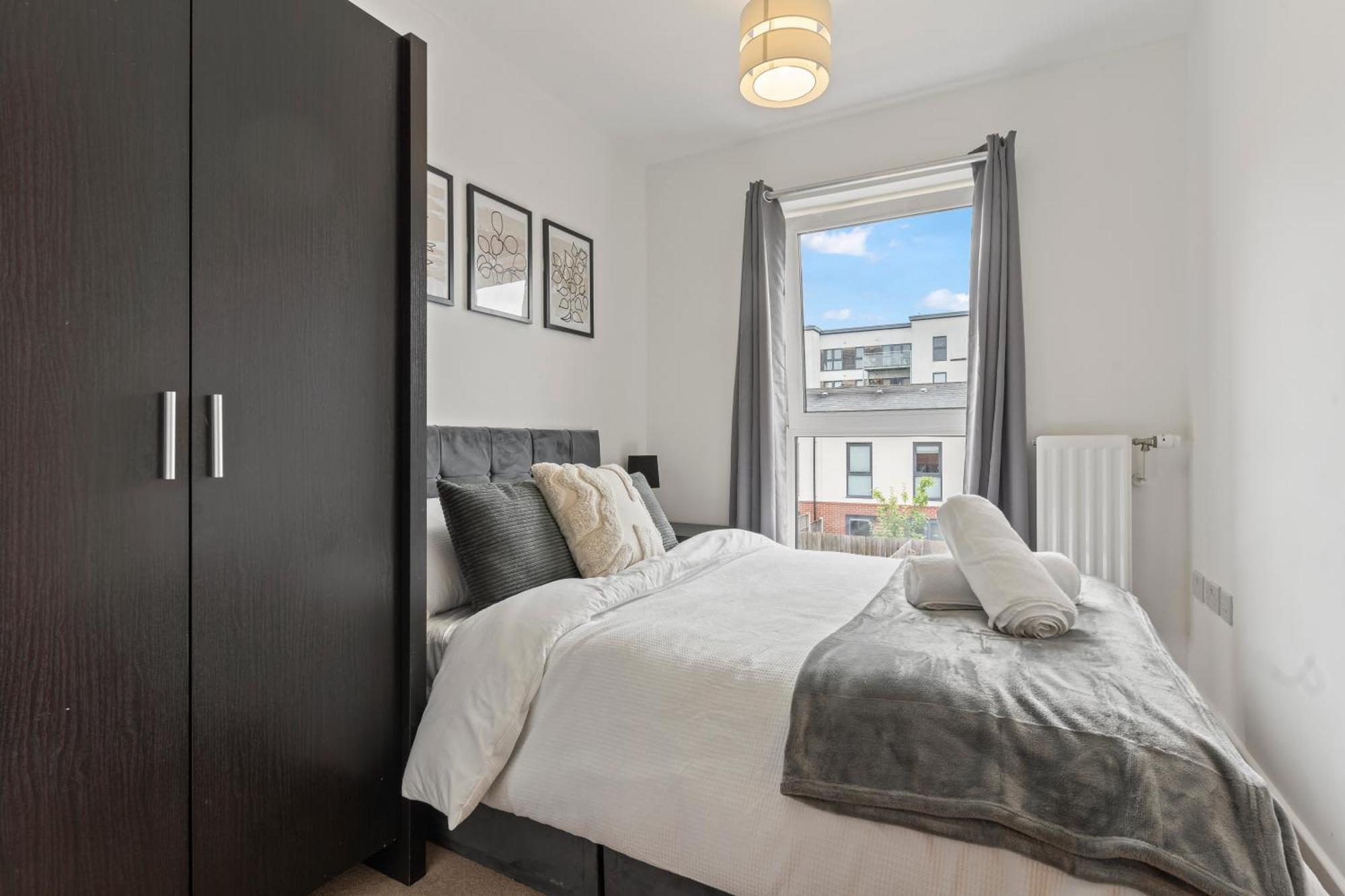 Apartment Spacious And Comfy 3 Bedroom House In Centre *